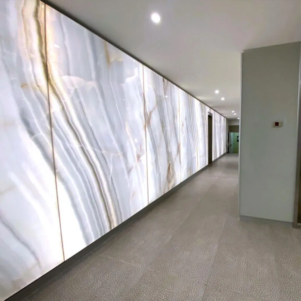 Световая стена в Москве